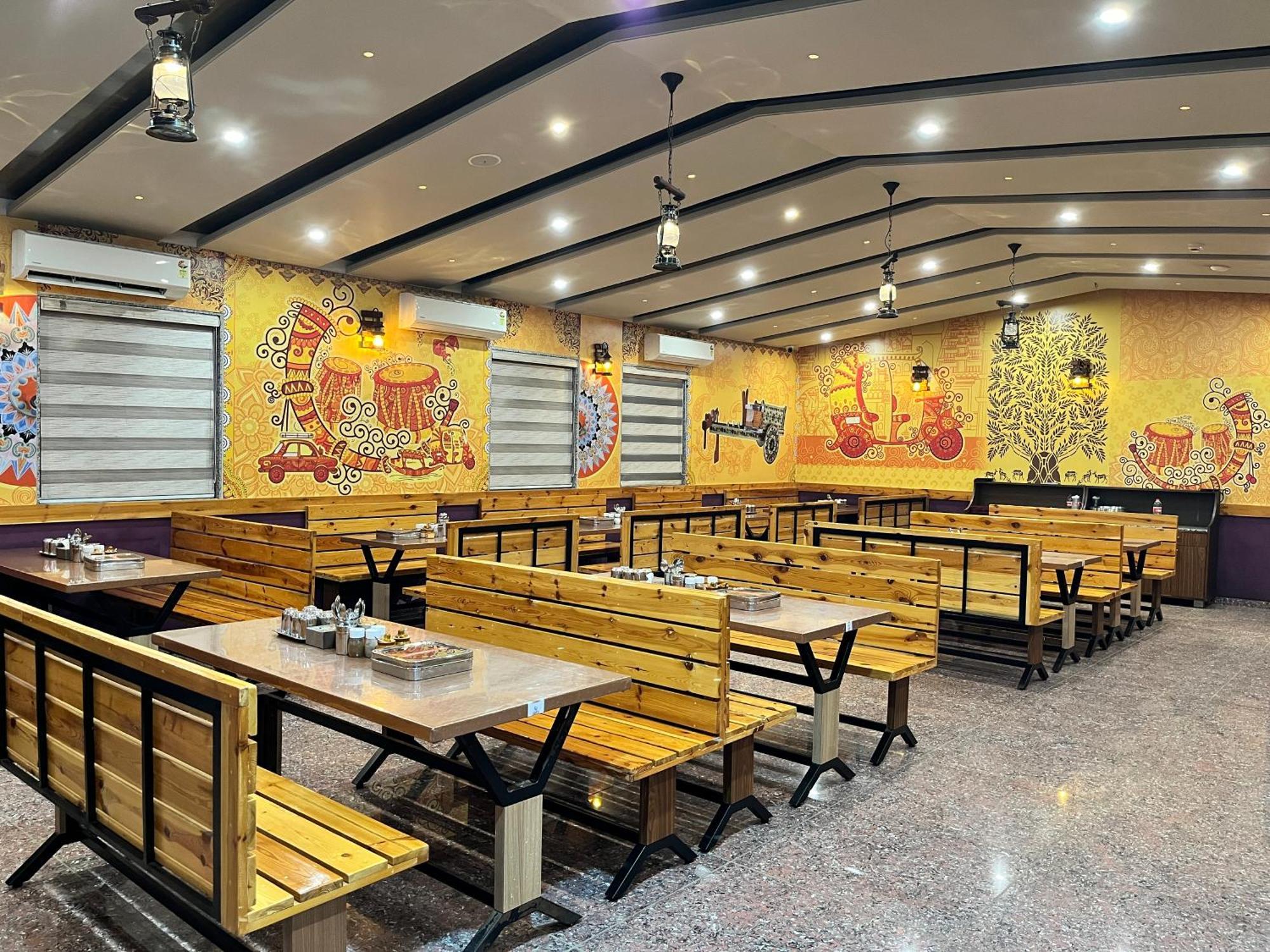 Hotel Grand Darshan Vadodara Buitenkant foto